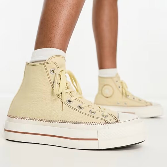 NWT Converse Modern Lift Mono Platform Hi sneakers - Cream - 7.5 - Picture 1 of 7